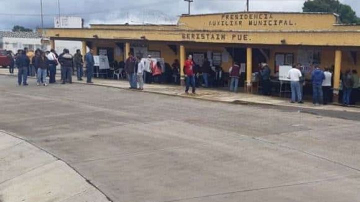 Asesinan a policías durante robo de urnas en Puebla