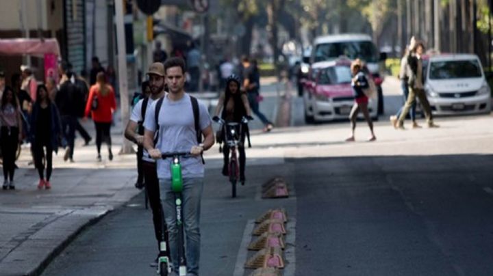 Regulación para scooters y bicis eléctricas en CDMX: lo que cambiaría con la propuesta