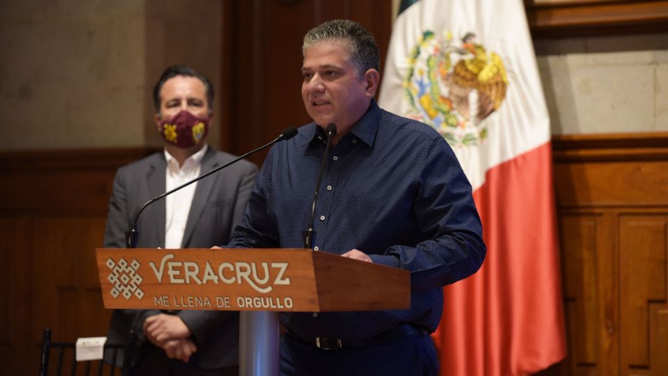 El gobernador Cuitláhuac García Jiménez informó sobre quién lo reemplazará.