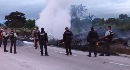 Era mujer la segunda víctima de tráiler incendiado en autopista de Veracruz