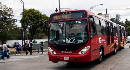 Metrobús: modificaciones en horarios y rutas por desfile de Día de Muertos