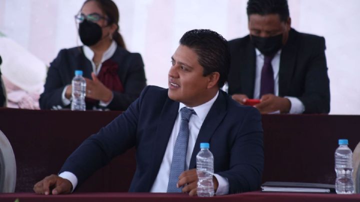 Someten a alcalde de Hidalgo, no podrá firmar contratos sin aprobación del Cabildo