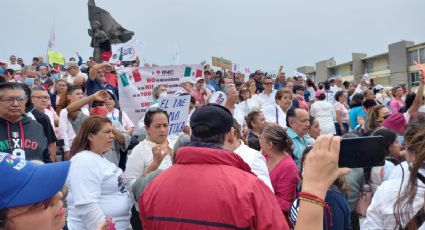 En estas ciudades de Veracruz marcharon por el INE
