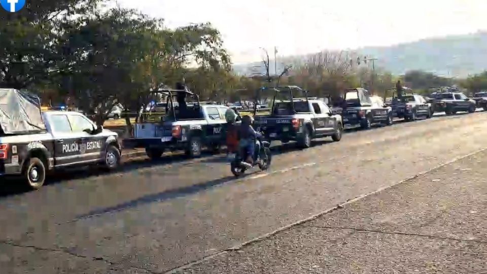 Impresionante fue la movilización de agentes estatales y municipales de Querétaro tras el enfrentamiento de agentes ministeriales de Guanajuato y dos sujetos a los que perseguían