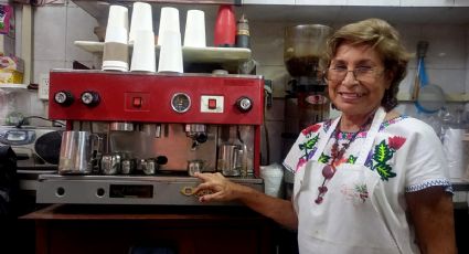 Pedacito de Coatepec, café en el puerto de familia que huyó de la violencia