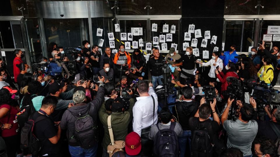 Protesta por asesinato de periodistas en México