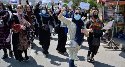Gobierno de Afganistán prohíbe a las mujeres la educación universitaria