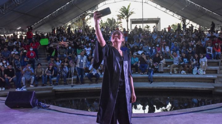 VIDEO: Así fue la visita de Mabel Cadena en Coatzacoalcos