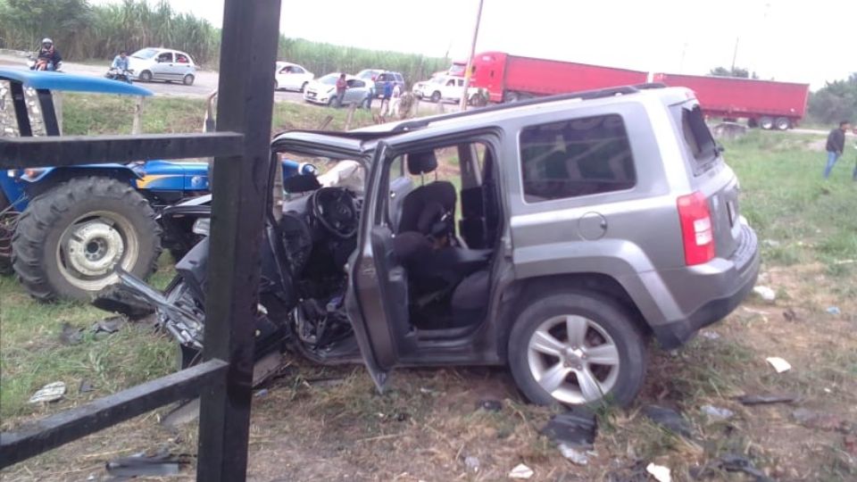 En el accidente resultó lesionada la reina del Carnaval de Tierra Blanca.