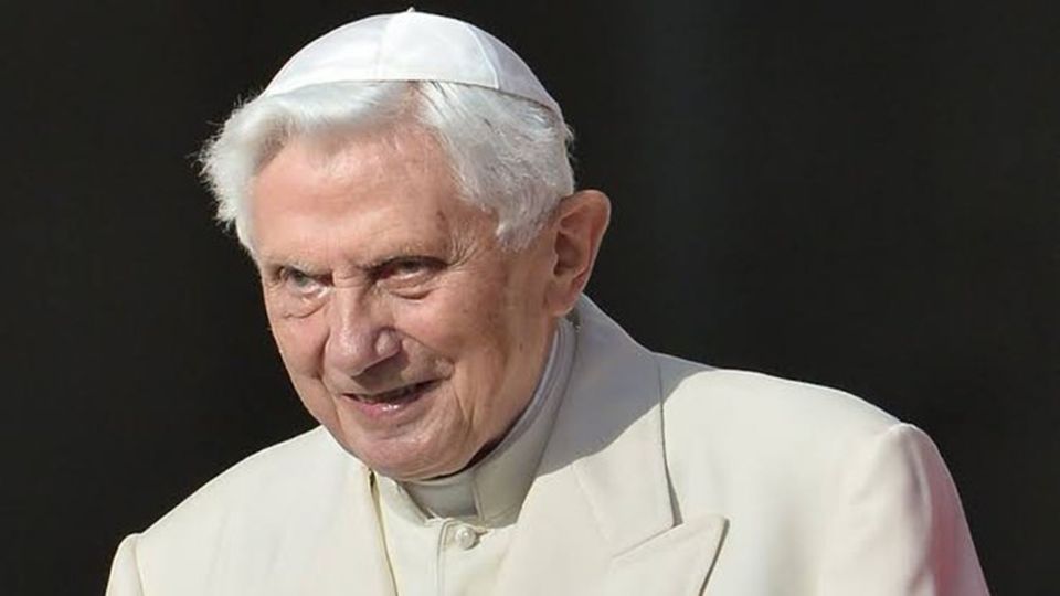 El papa emérito tiene 95 años