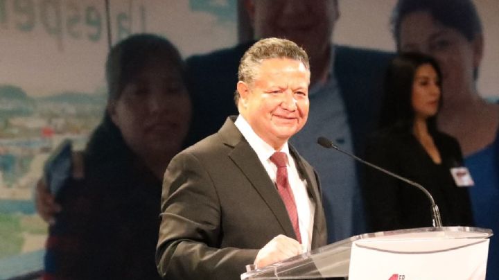 Envía Menchaca iniciativa de Ley para la Revocación de Mandato; ¿cómo sería?