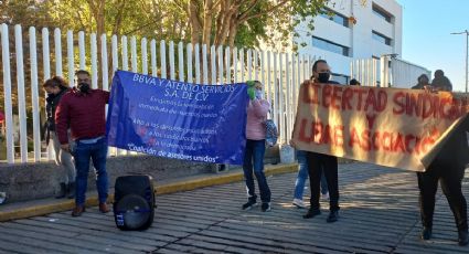 Call center en Pachuca despide a empleados que organizaban sindicato, Andrés era el líder