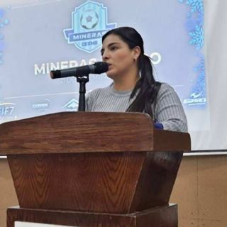 Fátima Baños solicita licencia a su reciente nombramiento en el Poder Judicial