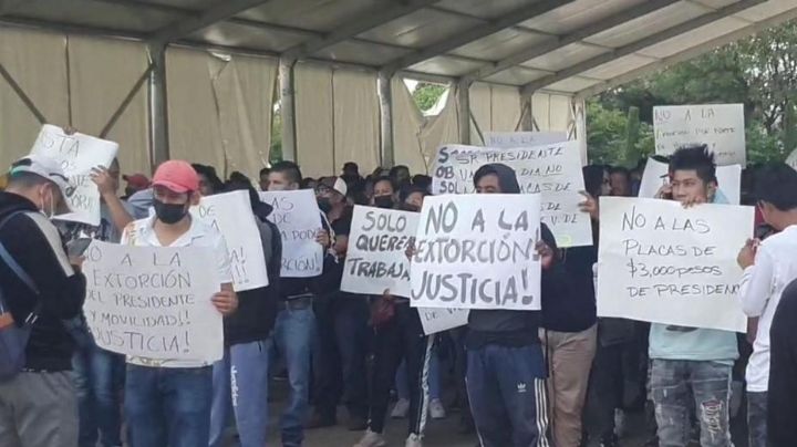Denuncian cobros de 3 mil por placas a mototaxistas en Valle de Chalco