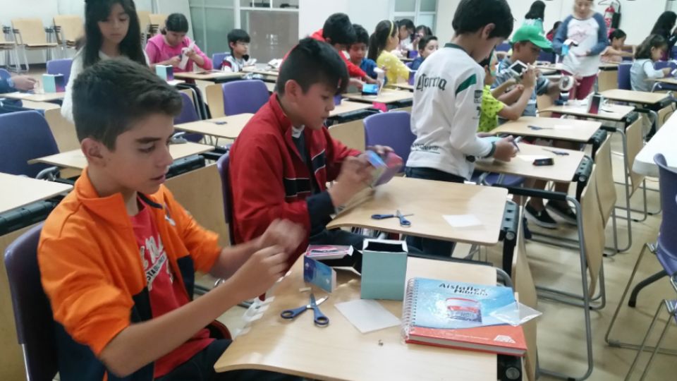 Muchos estudiantes de Guanajuato asistieron en vacaciones a talleres en bibliotecas, como una forma de prepararse para el próximo regreso a clases.