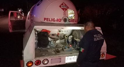 Detenido en persecución por transportar pipa con combustible de dudosa procedencia