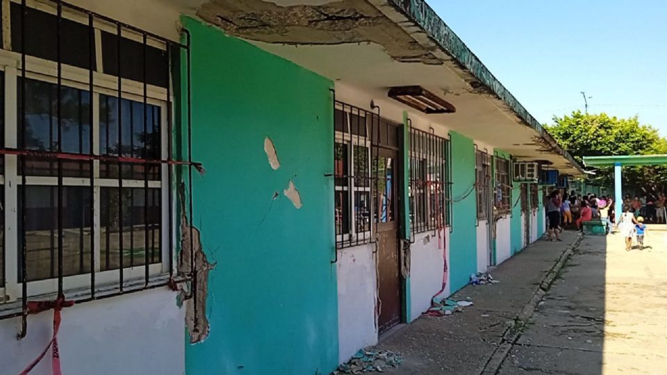 No es la única escuela que padece de estos problemas en Veracruz