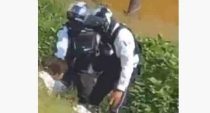 VIDEO: Policías viales golpean a joven motociclista; ya los investigan
