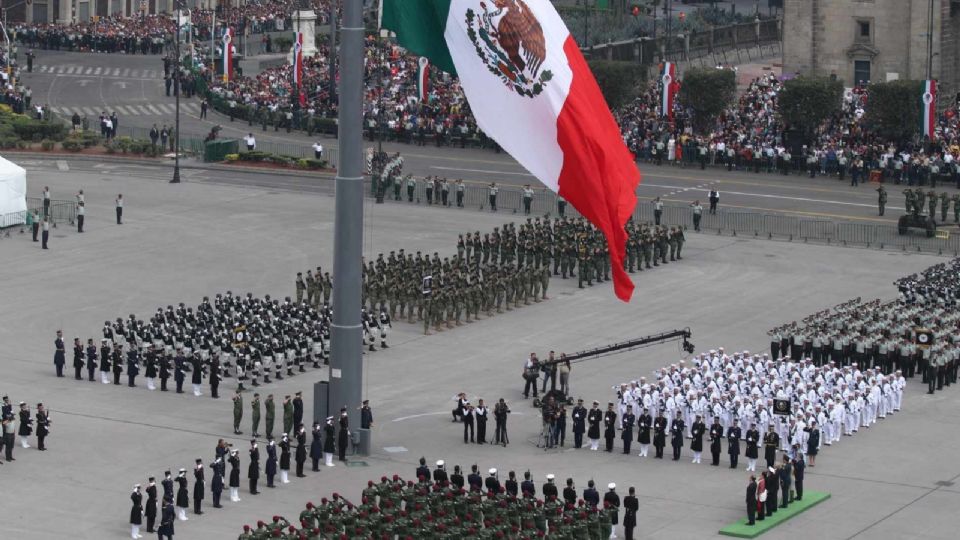 El Himno Nacional es uno de los tres símbolos patrios de México, junto con el escudo y la bandera