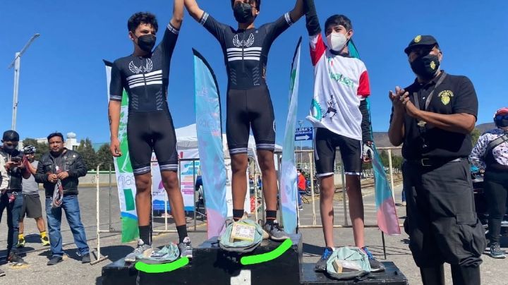 Buscan atletas hidalguenses financiamiento para representar a México en duatlón de Rumania