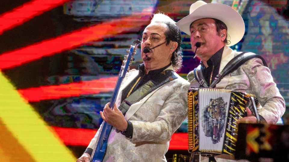 La presentación de los Tigres del Norte en el Zócalo de la CDMX comenzará aproximadamente a las 20:30 horas.