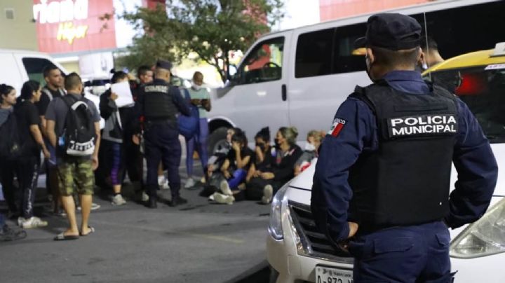 Rescatan a 28 cubanos y 2 migrantes de Sri Lanka en NL; detienen a 3 polleros