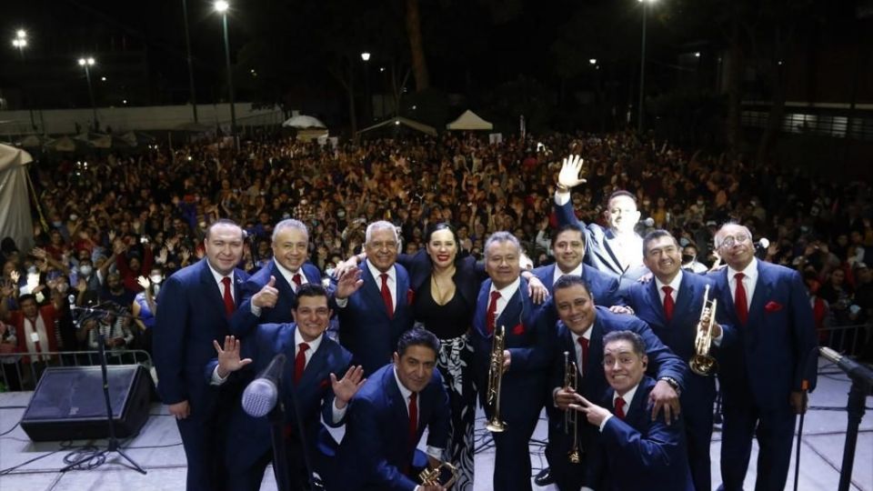 Este evento de la Sonora Santanera fue toda una aventura musical en que esta agrupación con 68 años de vida inició con la famosa canción de La Boa.