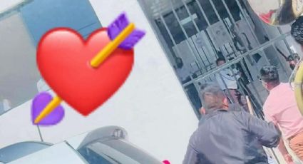 Nivel de romanticismo: lleva serenata a su novia hasta oficinas de la CFE | FOTOS