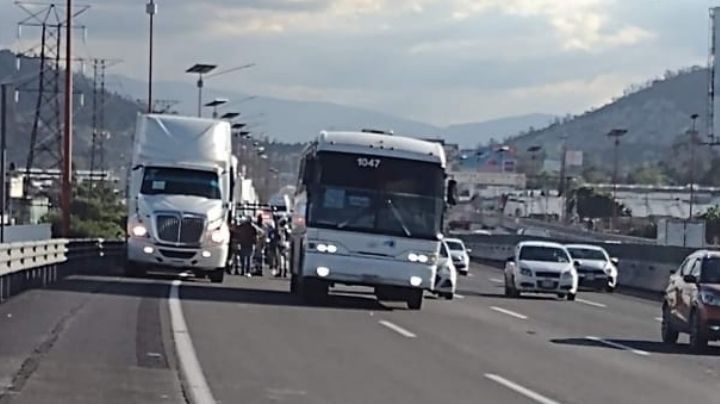 México-Pachuca: chofer no sabía que eran militares y les da "cerrones"