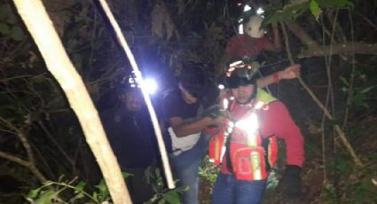 Rescatan a menor perdido en barranca de Metlac, en Veracruz