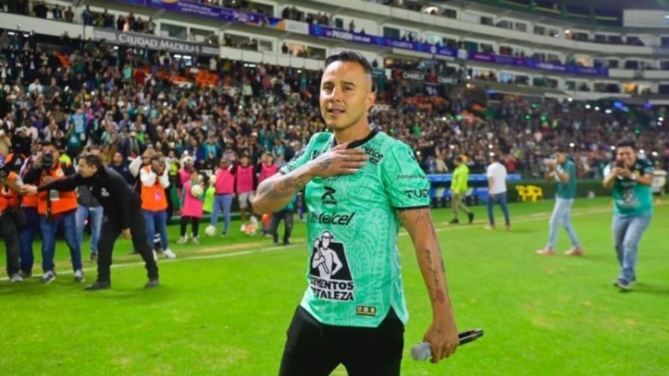 Emotiva despedida recibió Luis 'El Chapo' Montes por parte de los aficionados de La Fiera.