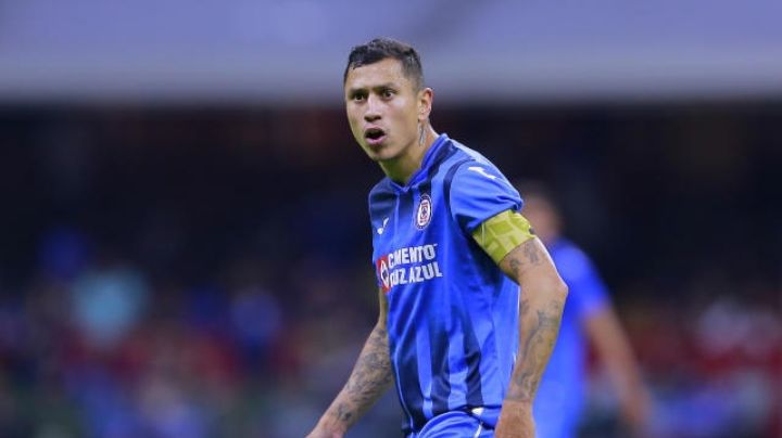 ¿Cruz Azul dejará jugar a "Cata" Domínguez y a los futbolistas que acudieron a la fiesta con temática narco?