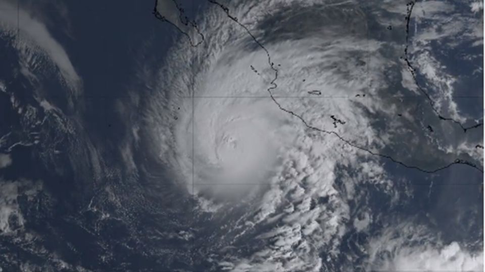 Así el avance del huracán Norma categoría 4 en territorio mexicano