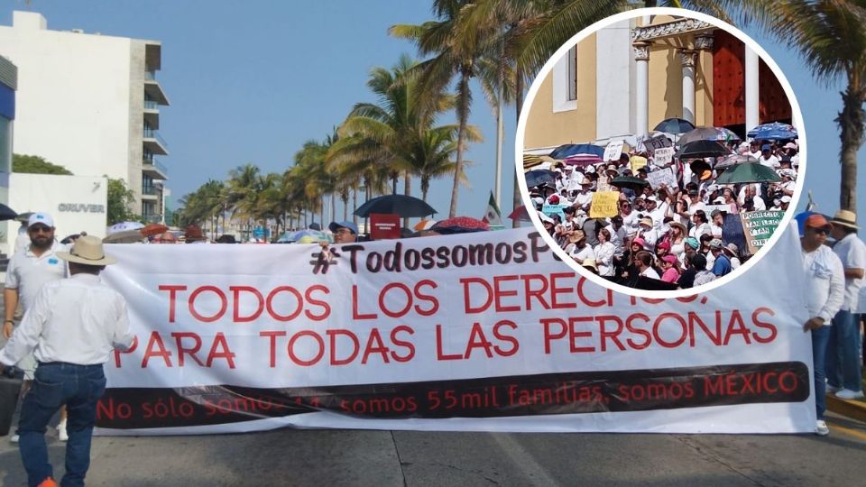 También protestaron en Coatzacoalcos.