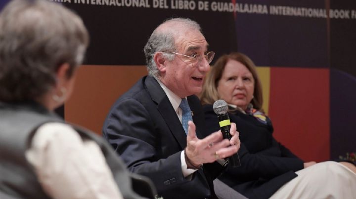 Senadores que no acaten resoluciones de la Corte deben ser destituidos: Pérez Dayán