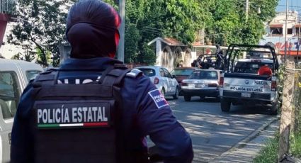 A machetazos intentan retener a secretario de Obras Públicas de Huejutla; policía lo rescata