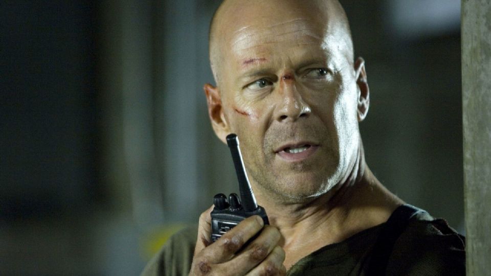 A pesar de su retiro, Bruce Willis continúa siendo una figura destacada en la historia del cine