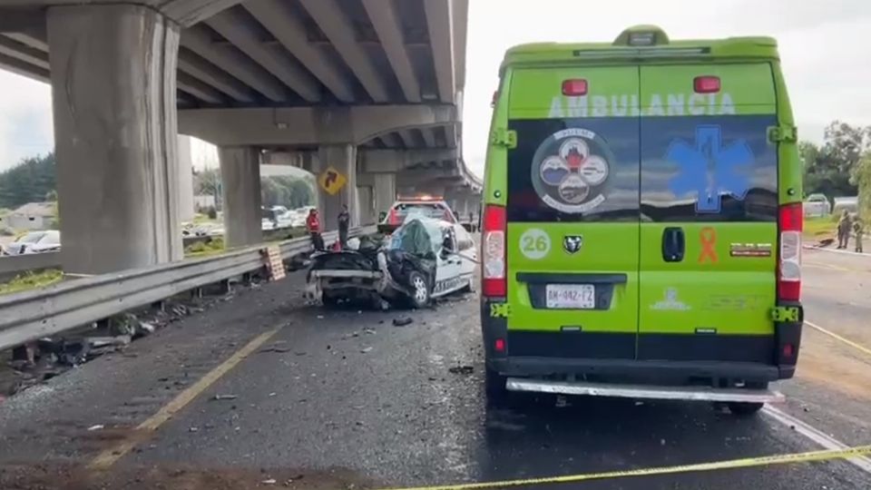 Cierran la carretera México-Toluca por accidente víal: hay 3 muertos
