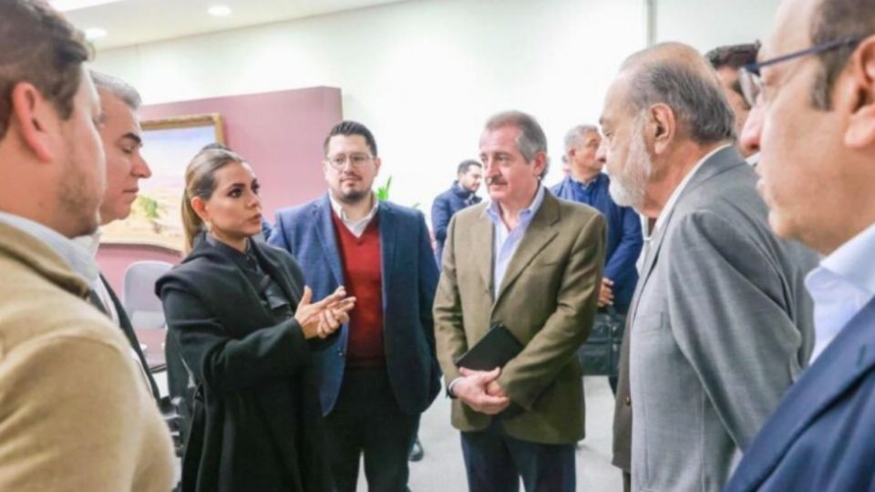 Reunión de Slim con la gobernadora de Guerrero