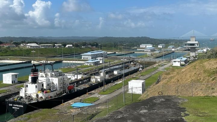 ¿Qué pasa en el Canal de Panamá que tiene a decenas de barcos detenidos?