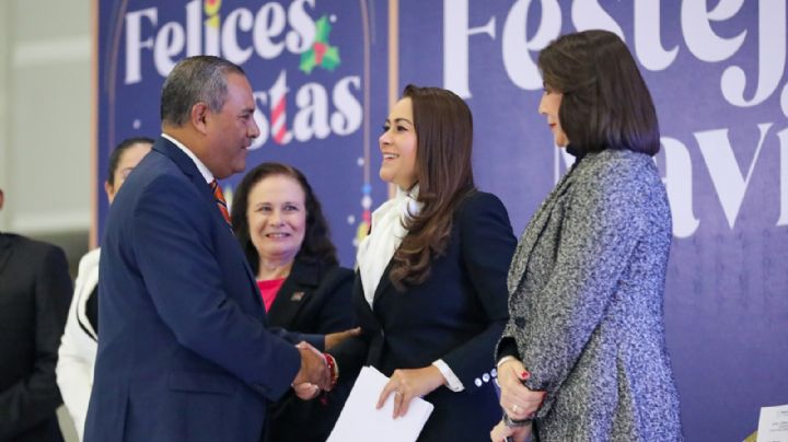 Tere Jiménez refrenda su compromiso con la educación en Aguascalientes