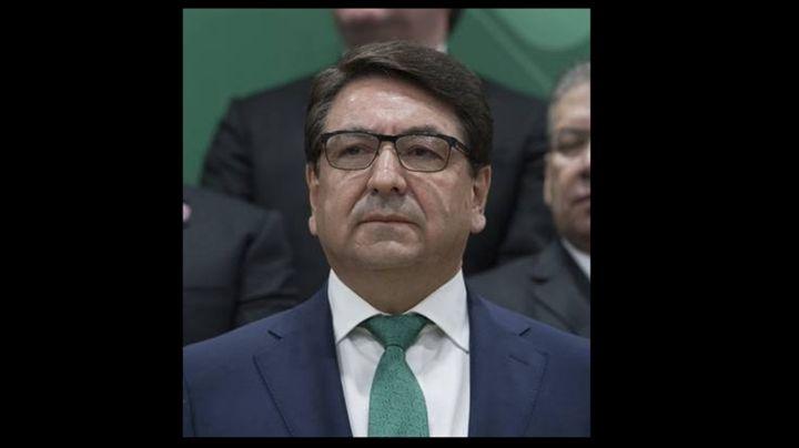 Magistrados tiran caso de Javier Corral contra Alejandro Gutiérrez: lo declara absuelto