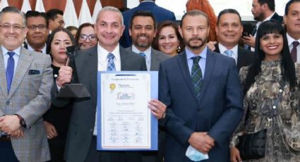 Sergio Baños recibe premio, ¿por la mejor gestión municipal de México?