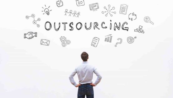 El outsourcing crece como las moscas en la basura