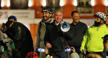 Ciclistas lamentan que alcalde de Pachuca se "colgara" de mega rodada