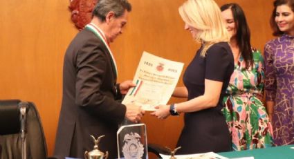 Reconocen a la alcaldesa Romina Contreras por su labor en el gobierno de Huixquilucan