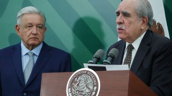 ¿Cómo entabló García Luna vínculos comerciales con el PAN? La UIF lo explica