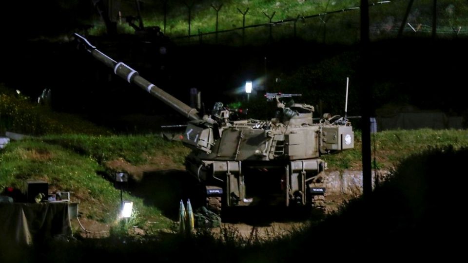 Un portavoz militar israelí confirmó que sus tropas atacaron objetivos en Gaza
