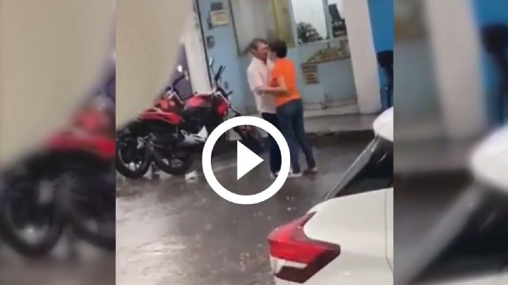 Video | Se viraliza pareja de Martínez, Veracruz bailando bajo la lluvia
