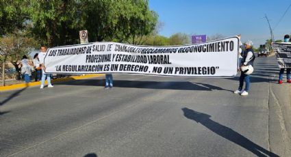 Se manifiestan trabajadores del Hospital Pediátrico de León y exigen sus bases laborales
